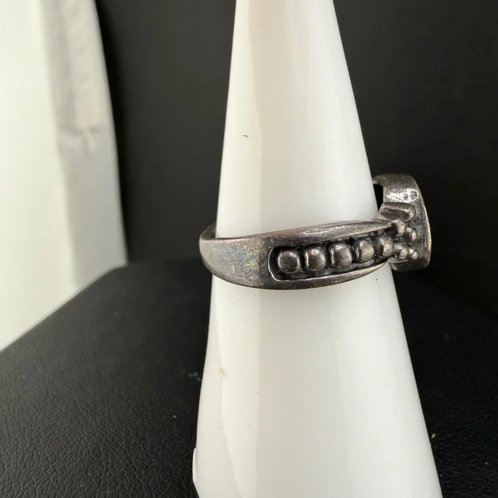 Vintage Ring Sterling Silver Signed CW Polished Stone 6.75